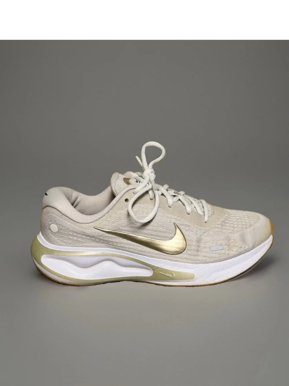 Nike Journey Run Women's Sneakers FJ7765-003 Phantom/Neutral Olive-Sail Size 9.5